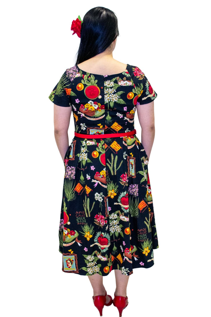 Classic Scoop Neck Black Frida Short Sleeve A Line Cotton Vintage Dress with Pockets